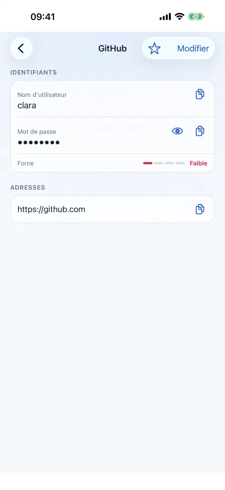 La fiche d'un identifiant : nom d'utilisateur, mot de passe masqué avec un bouton pour l'afficher, un indicateur de force, et l'adresse du site.